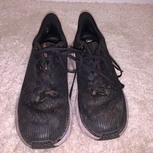 Used Hoka Cliftons